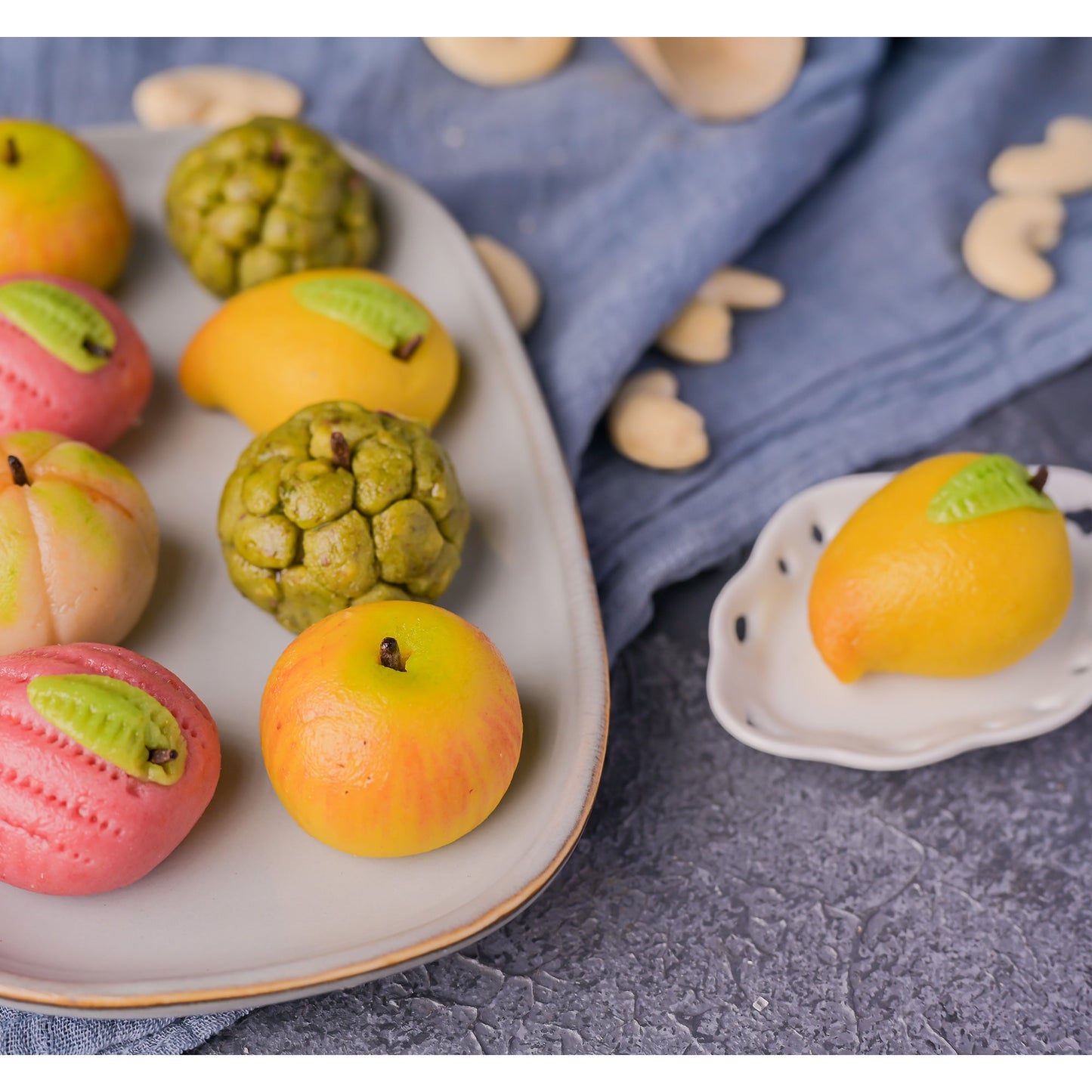Kaju Fruits