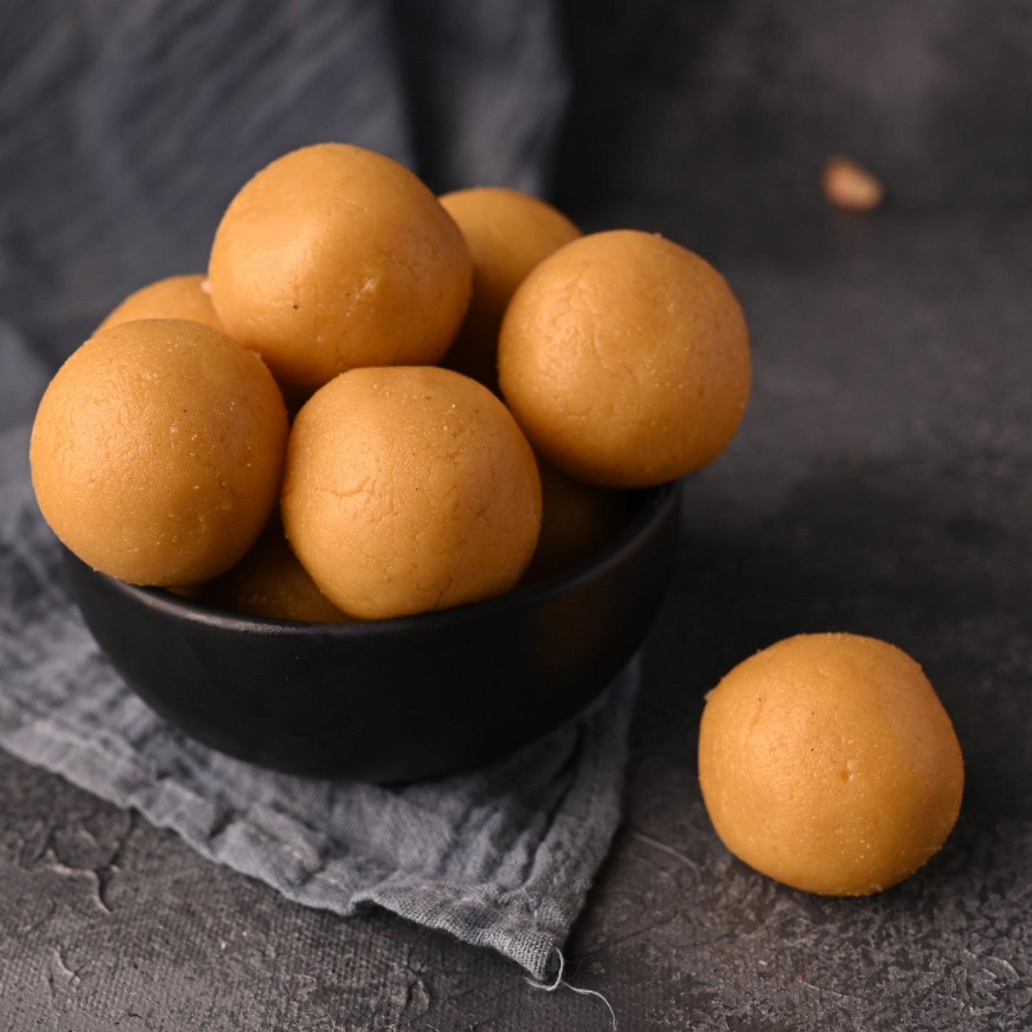 Vellanki Special Sada Laddu
