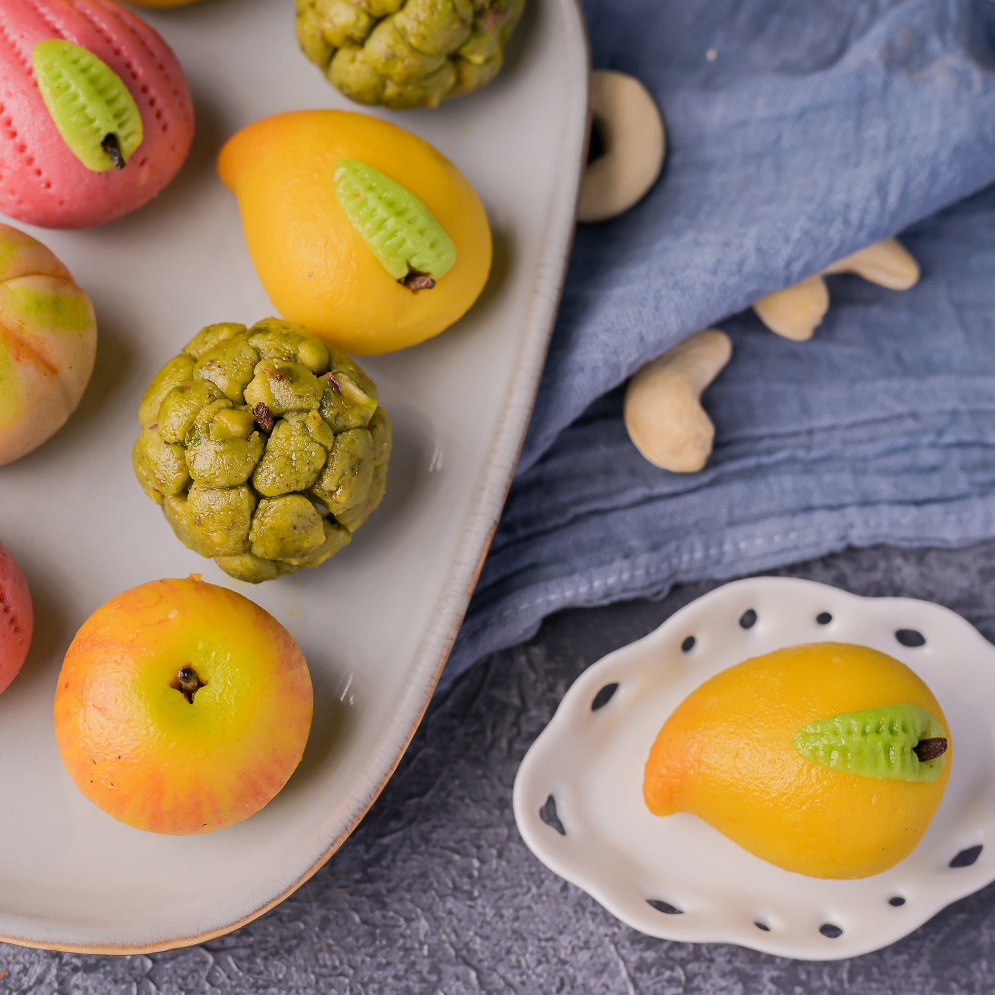 Kaju Fruits