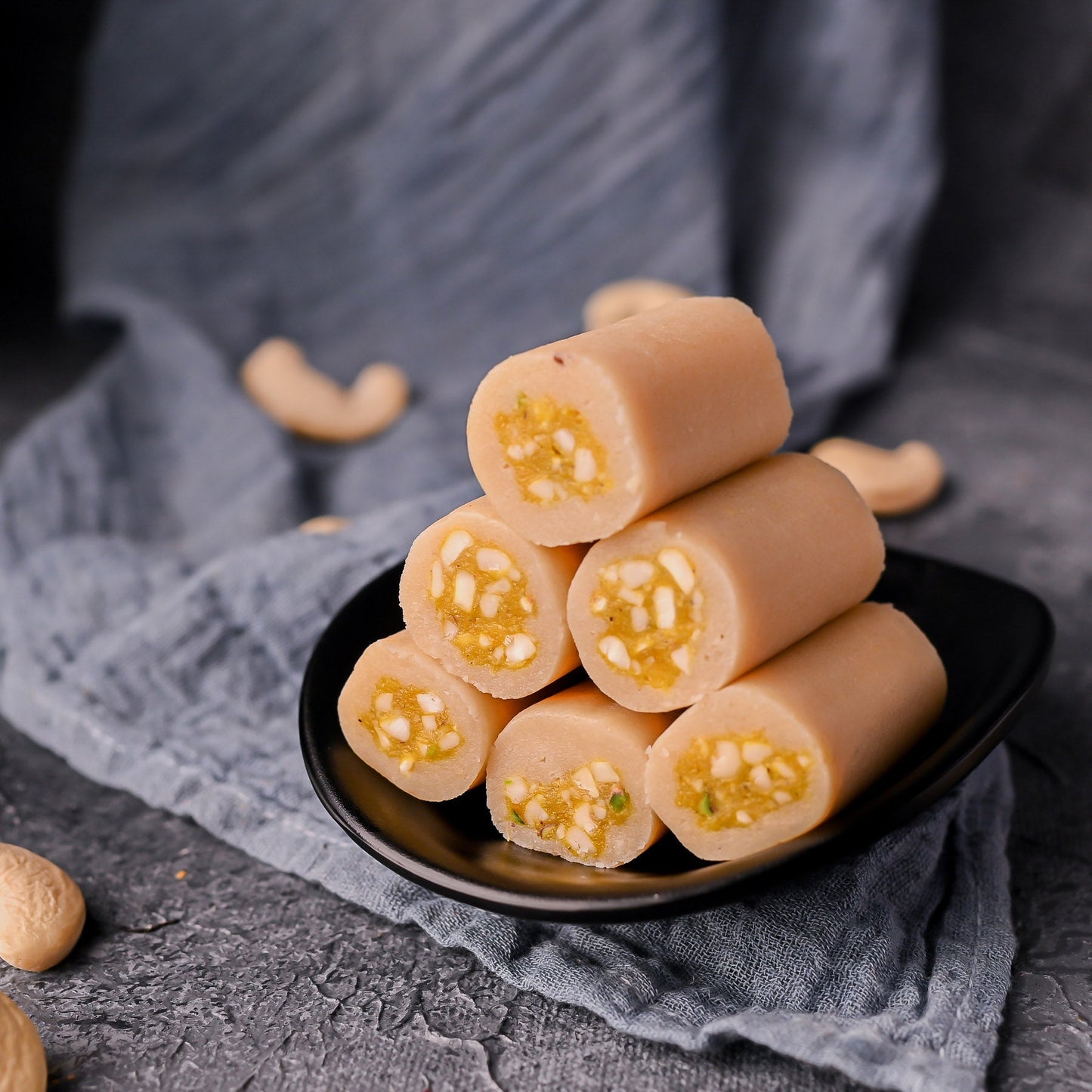 Kaju Rolls