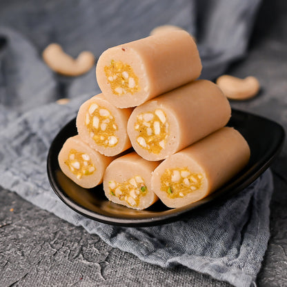 Kaju Rolls